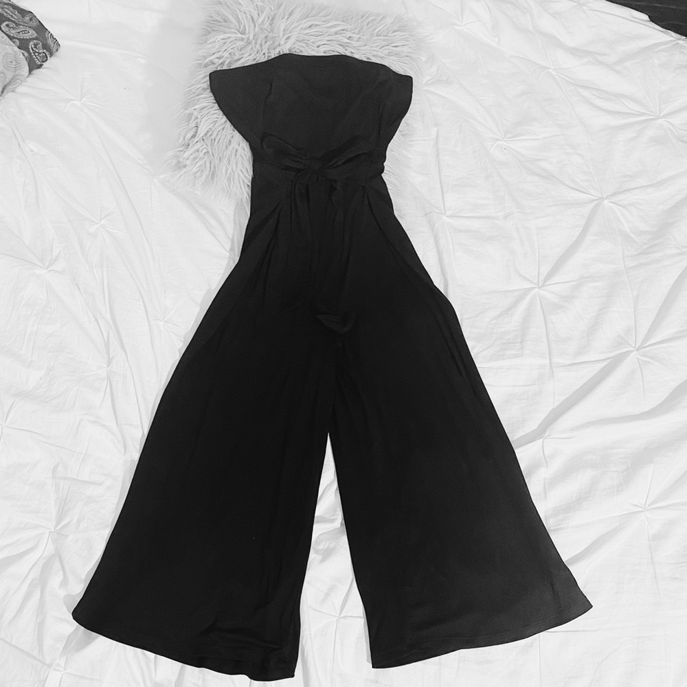 Tub top jump suit.